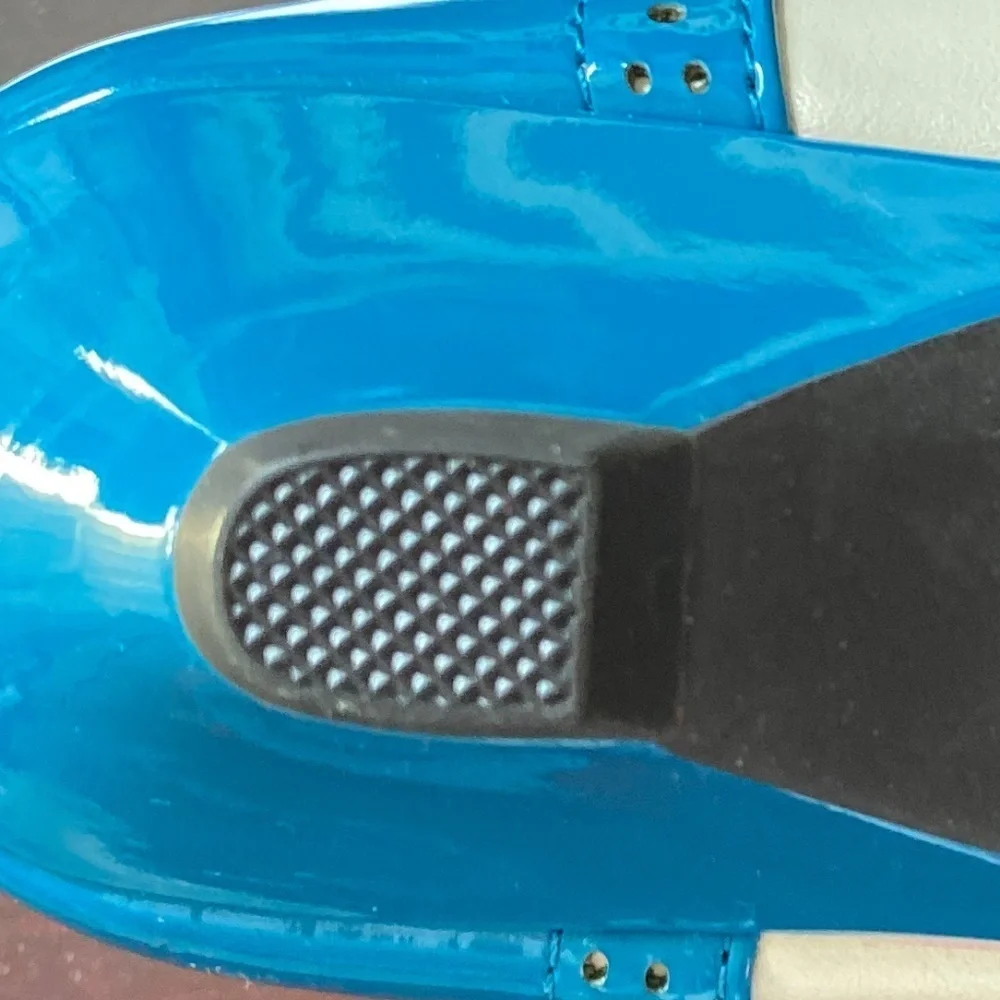 Vintage Inspired Patent Leather Baby Jane Shoes sz.8